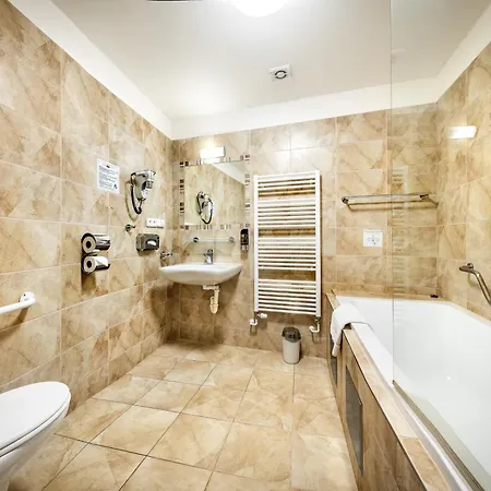 Martin 4* Prague