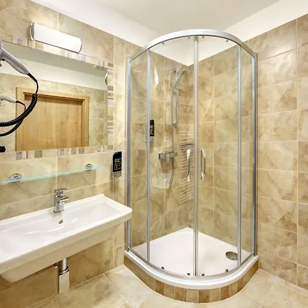 Hotel Martin 4*