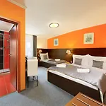 Hotel Martin 4*