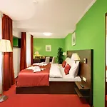 Martin 4*