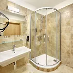 Hotel Martin 4*
