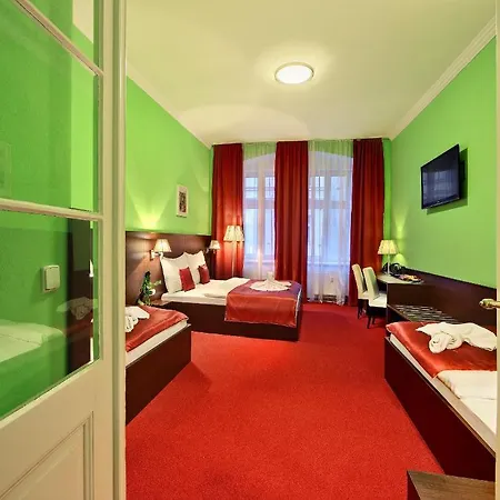 Hotell Martin 4*