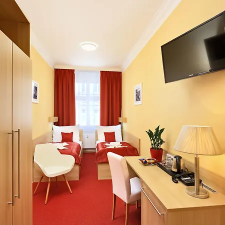 Martin 4*